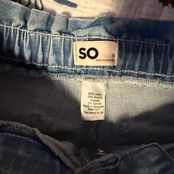 New So High Paperbag waist shorts, size 16. - Picture 2 of 2